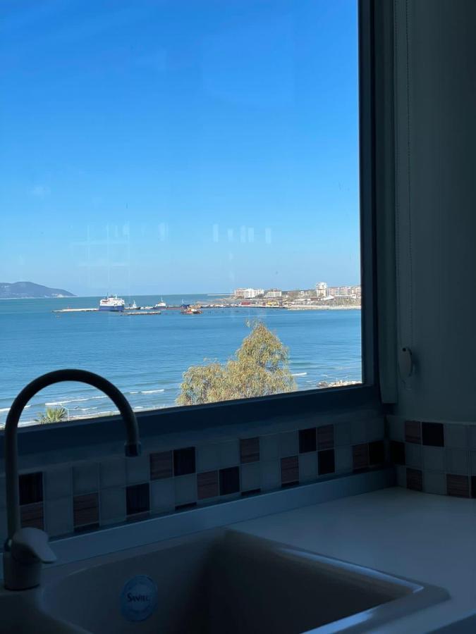 Anisa Vlorë Esterno foto